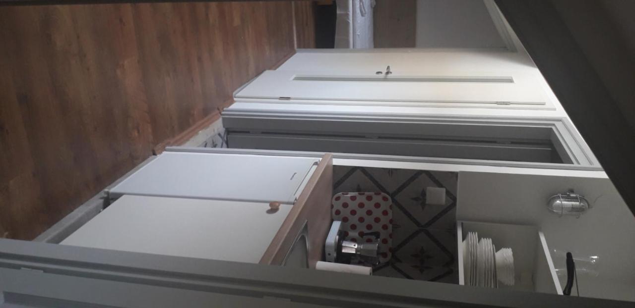 Plitzner Belvarosi Apartmanhaz Eger Bagian luar foto