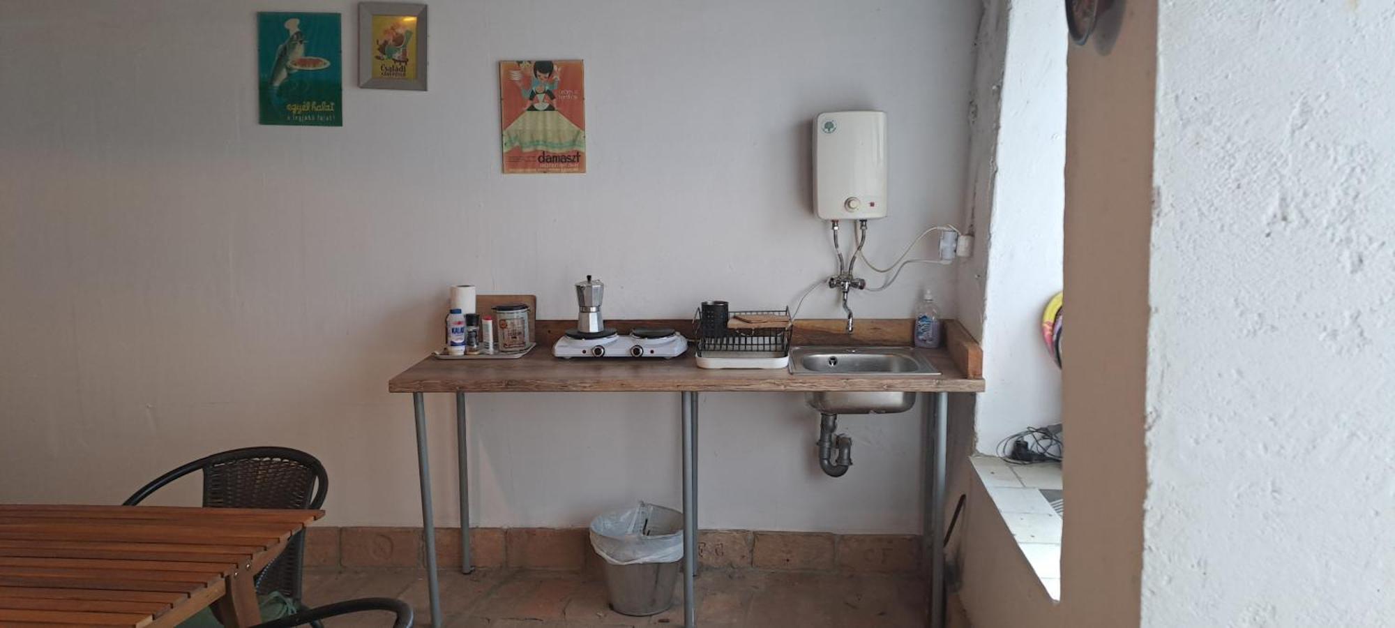 Plitzner Belvarosi Apartmanhaz Eger Bagian luar foto