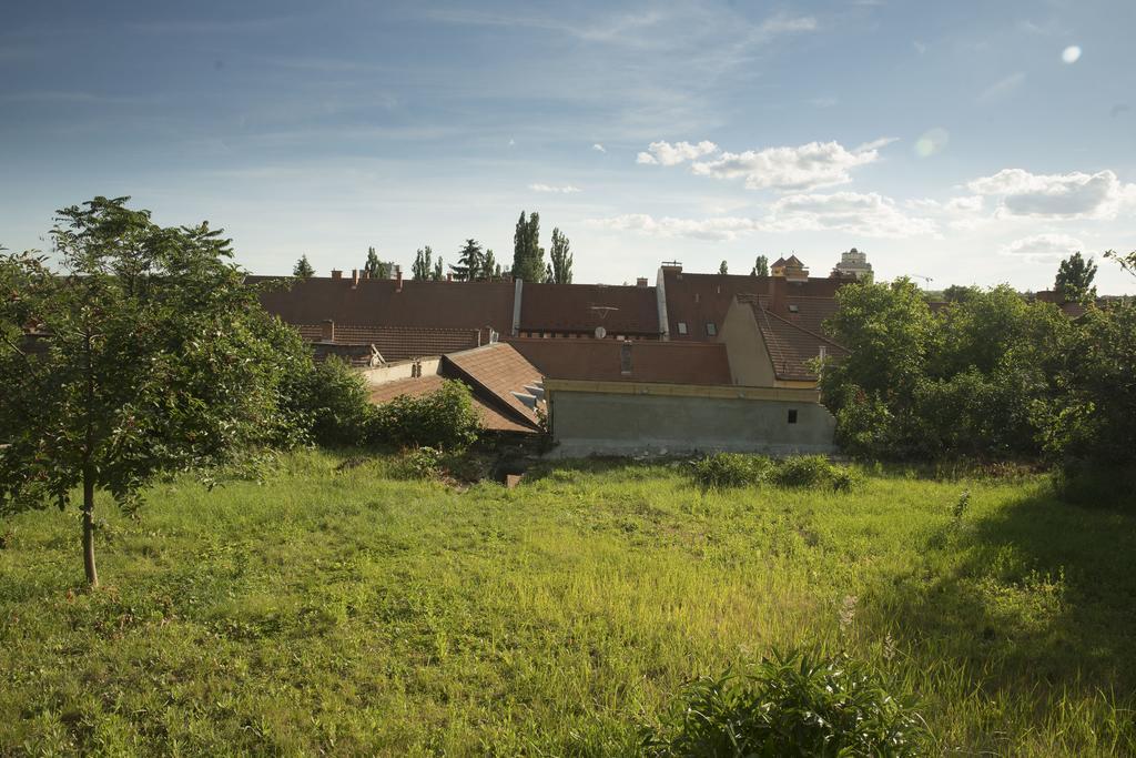 Plitzner Belvarosi Apartmanhaz Eger Bagian luar foto