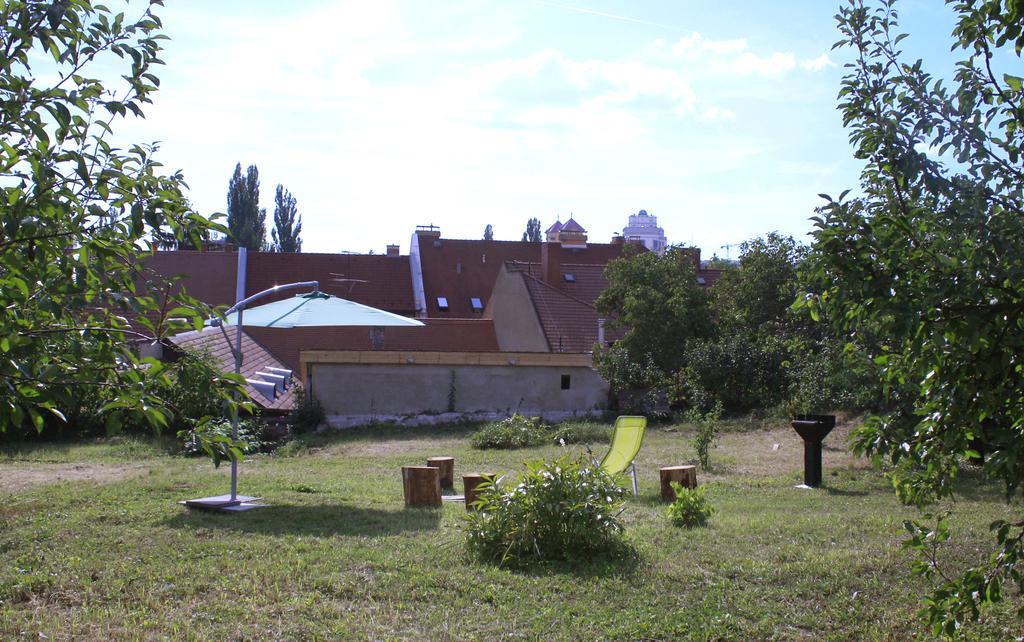 Plitzner Belvarosi Apartmanhaz Eger Bagian luar foto