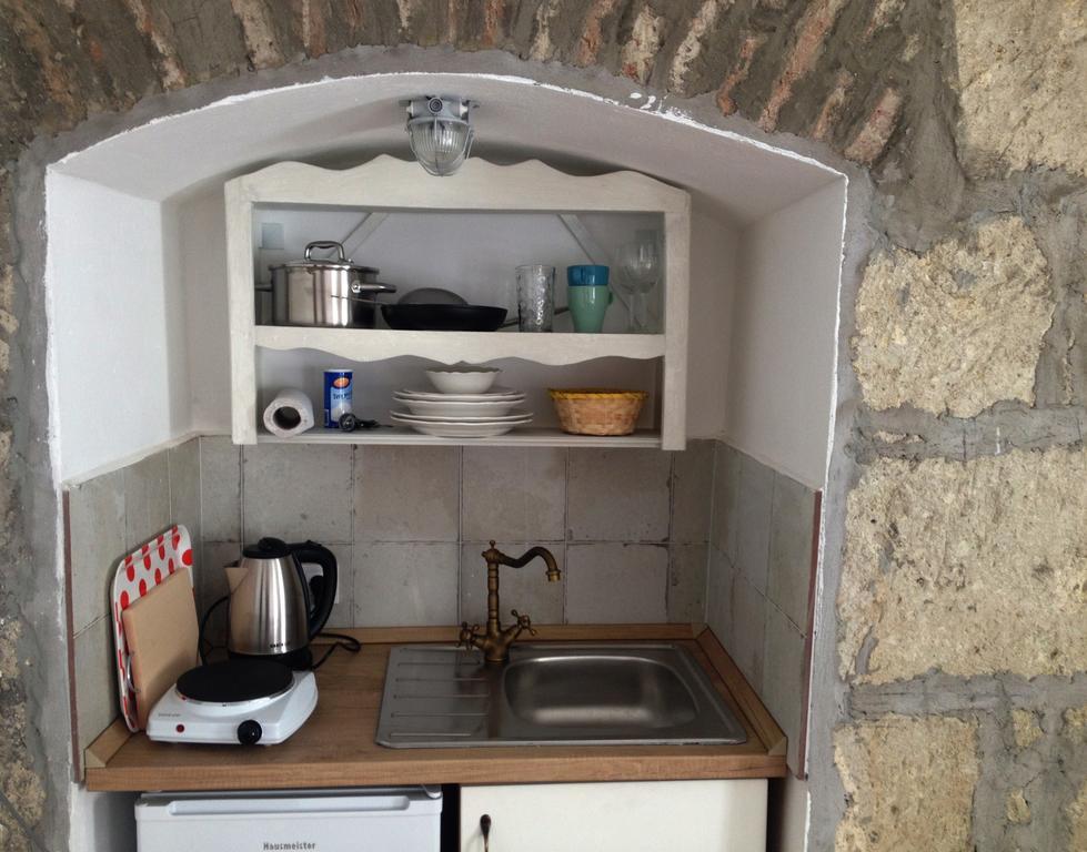 Plitzner Belvarosi Apartmanhaz Eger Bagian luar foto
