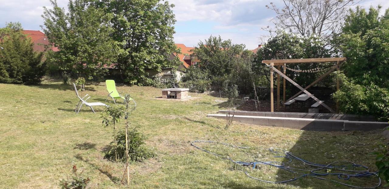 Plitzner Belvarosi Apartmanhaz Eger Bagian luar foto